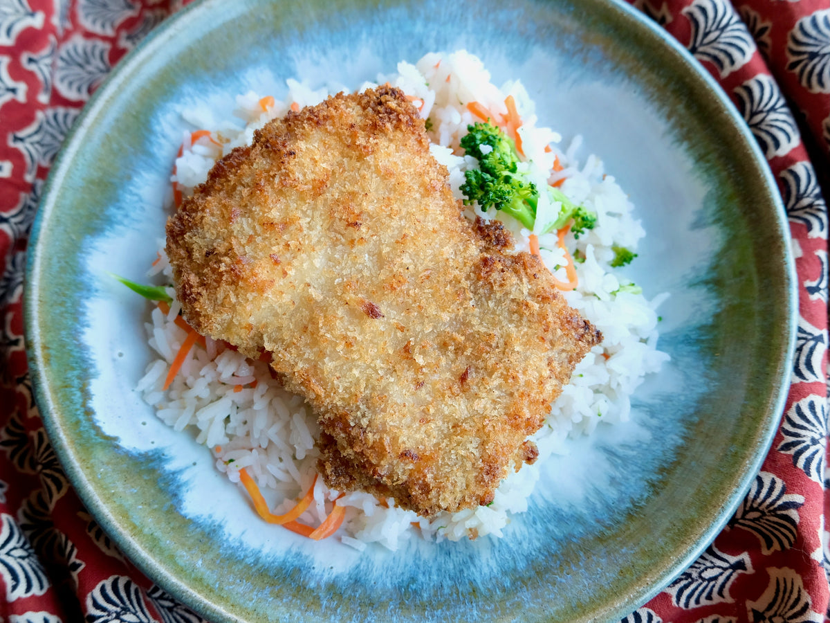 Crispy Chicken (Thigh) with Tonkatsu Sauce, Organic Rice with Green Beans & Carrots
