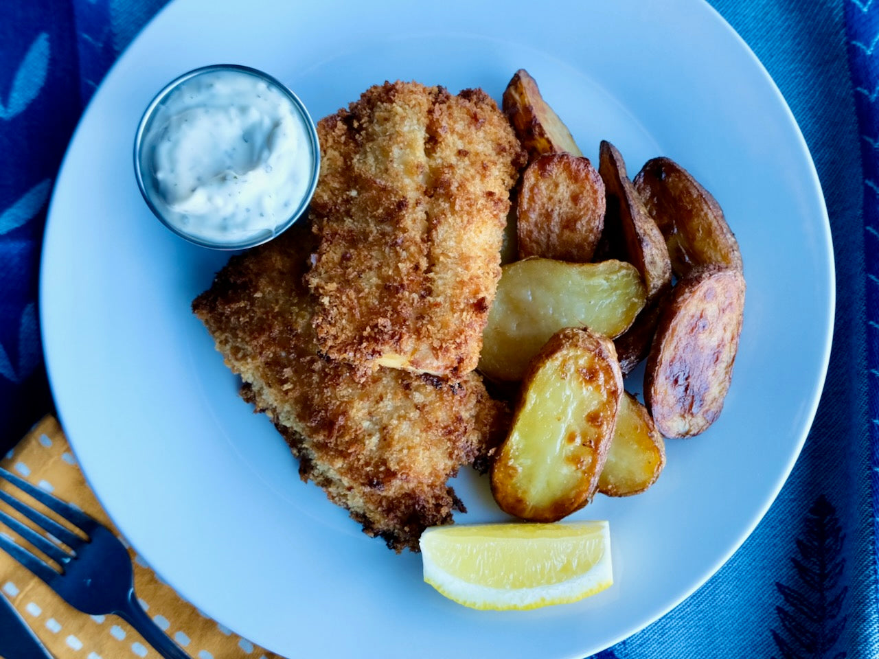Fish & Chips : Haddock en croûte de panko, pommes de terre rôties et aïoli citronné aux câpres Améliorations apportées :