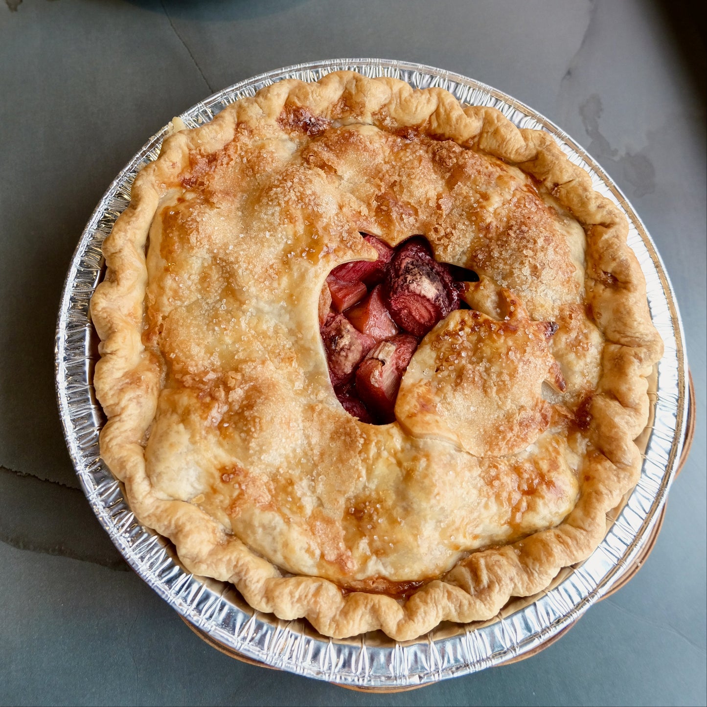 Double Crust Strawberry Rhubarb Pie