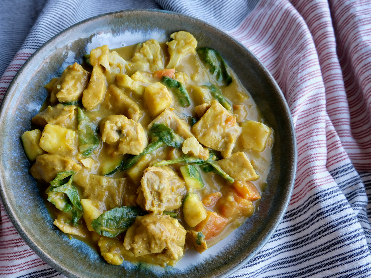 Thai Curry Chicken (Thigh) Stew with Potatoes, Carrots, Zucchini & Cauliflower