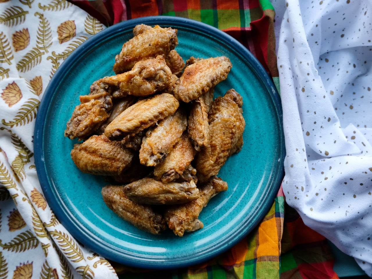 Ailes de poulet frites au four avec sauce miel et ail