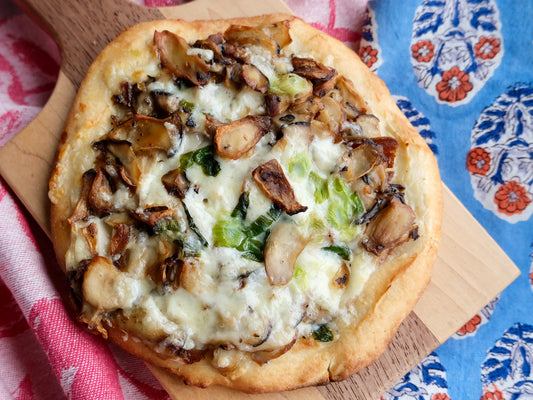 Gourmet Flatbreads: Truffled Organic Mushrooms with Cream Sauce, Cheddar & Green Onions