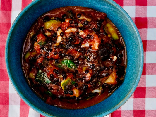 Vegan Lentil Ragout With Zucchini, Leeks, Spinach & Corn